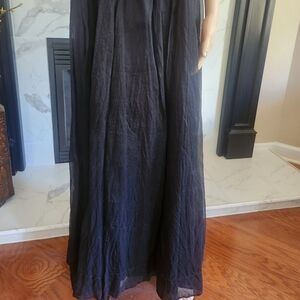 DKNY Elegant Black Silk Blend Skirt Sz 6
